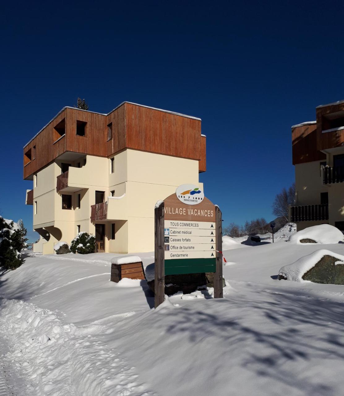 فندق Vvf Les 7 Laux Massif De Belledonne برابوتيل المظهر الخارجي الصورة